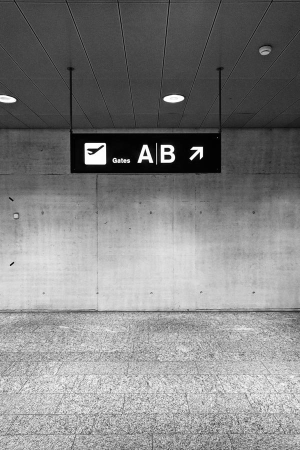 Executive jet hire from Zurich - Limmat River Fraumünster Grossmünster