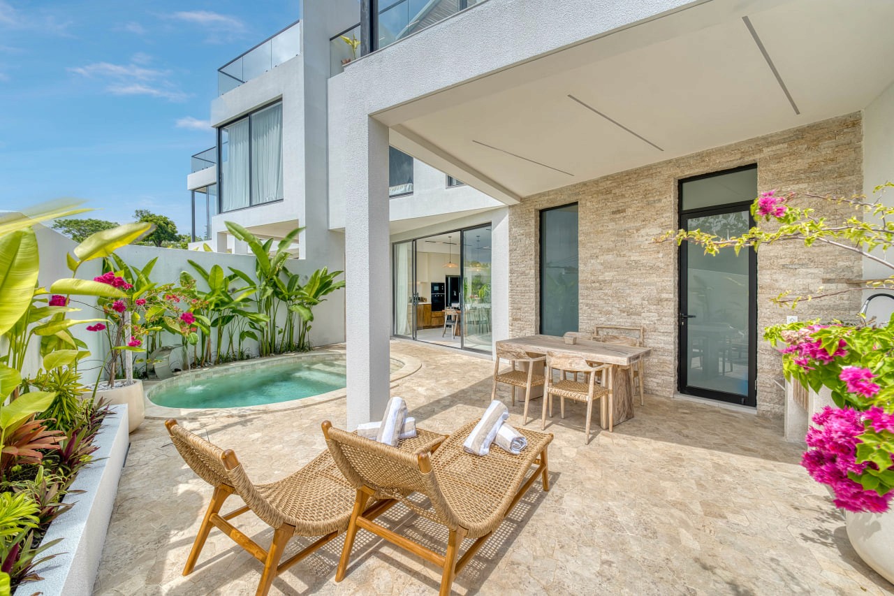New 3-bedroom villas in a gated premium complex in Bukit, Pandawa, located just 5 minutes from Pandawa Beach and designed around rooftop living with panoramic ocean and sunset views