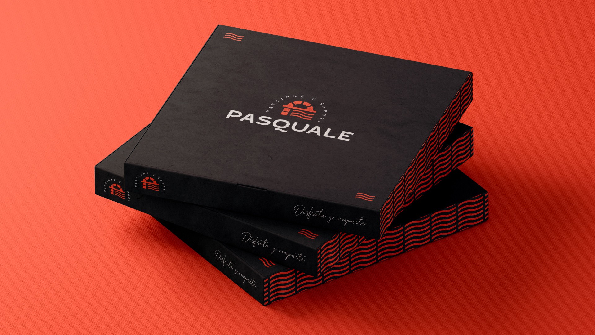 Cajas de pizza con logotipo Pasquale – diseño Lagom Studio Santiago.