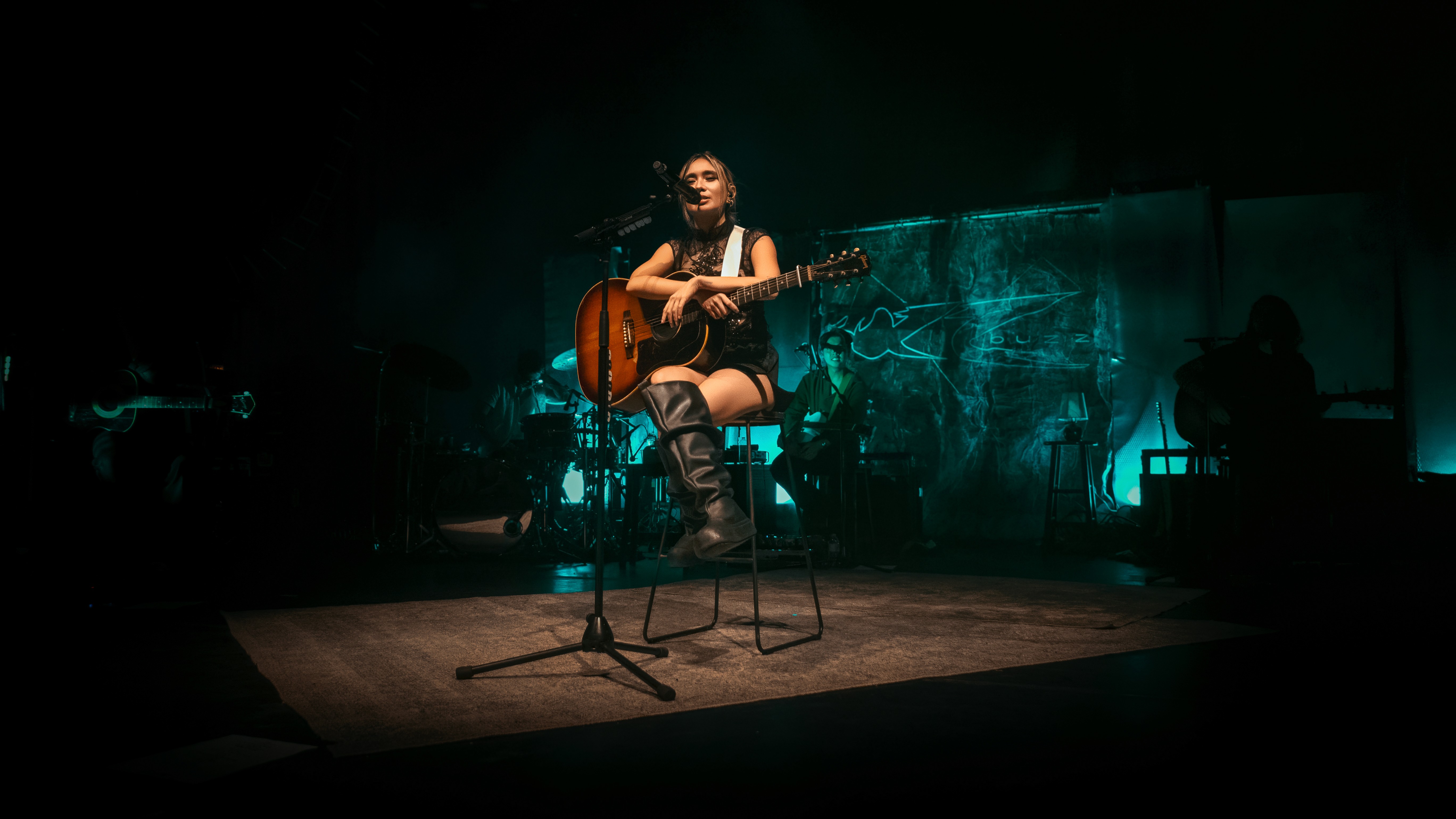 Niki from 88Rising performing at the VIC