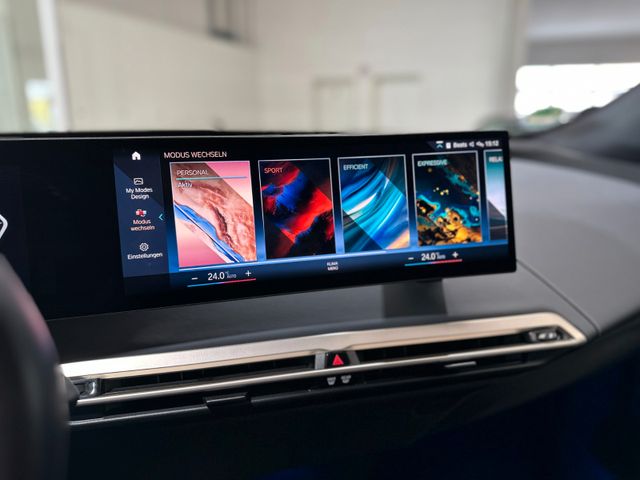 BMW iX 2022 WHITE Gebrauchtwagen - Galeriebild 21