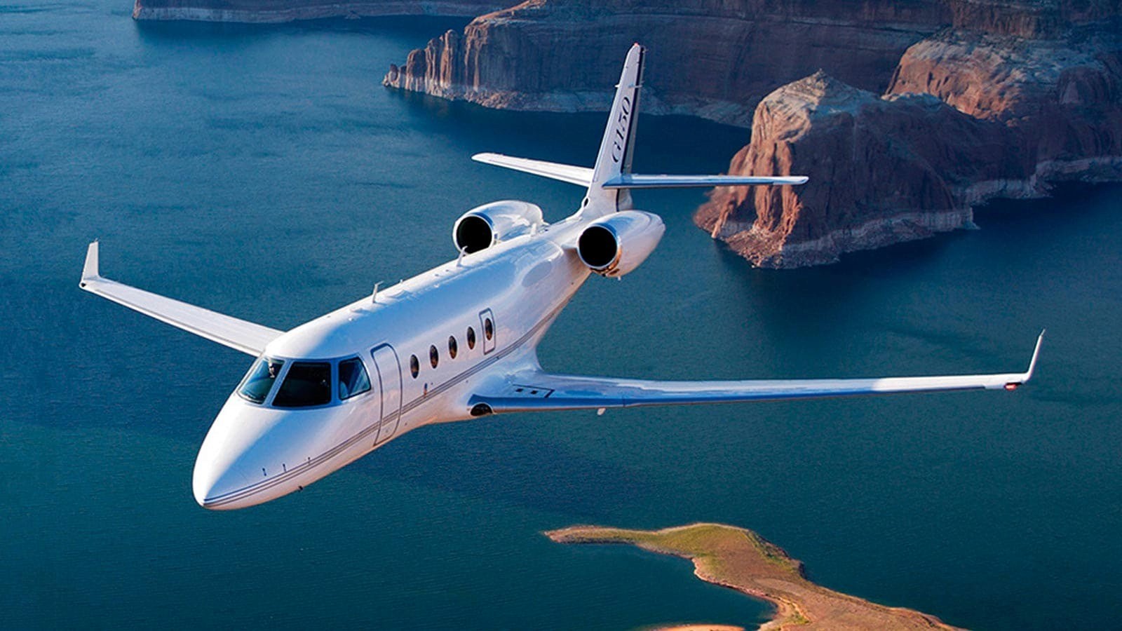 The Gulfstream G-150 is a midsize business jet that provides unmatched luxury and comfort. With a spacious cabin that comfortably seats 6 passengers, the G-150 offers a range of up to 2,950 km and a cruising speed of 839 km/h, making it perfect for both short and medium-range flights. 