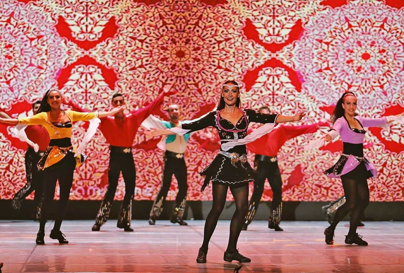 Turkish folk dance performance