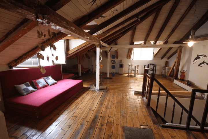 Canape Connection Hostel room