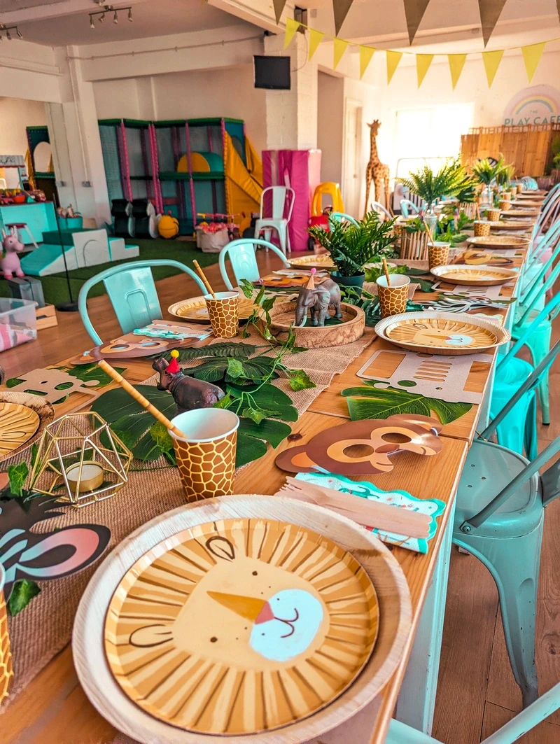 Luxury children party styling in Redhill