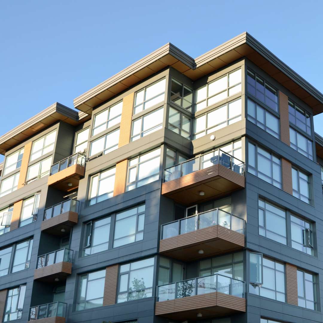 Budynek wspólnoty mieszkaniowej obsługiwanej przez Harmonia Nieruchomości