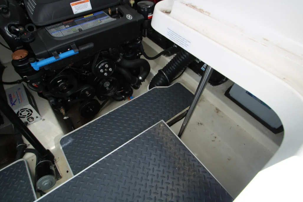Boat thumbnail 13