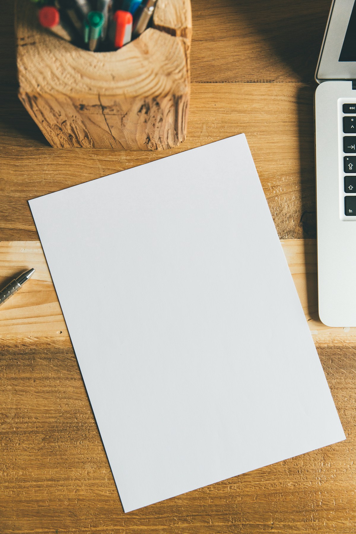 Blank sheet of paper on a desk