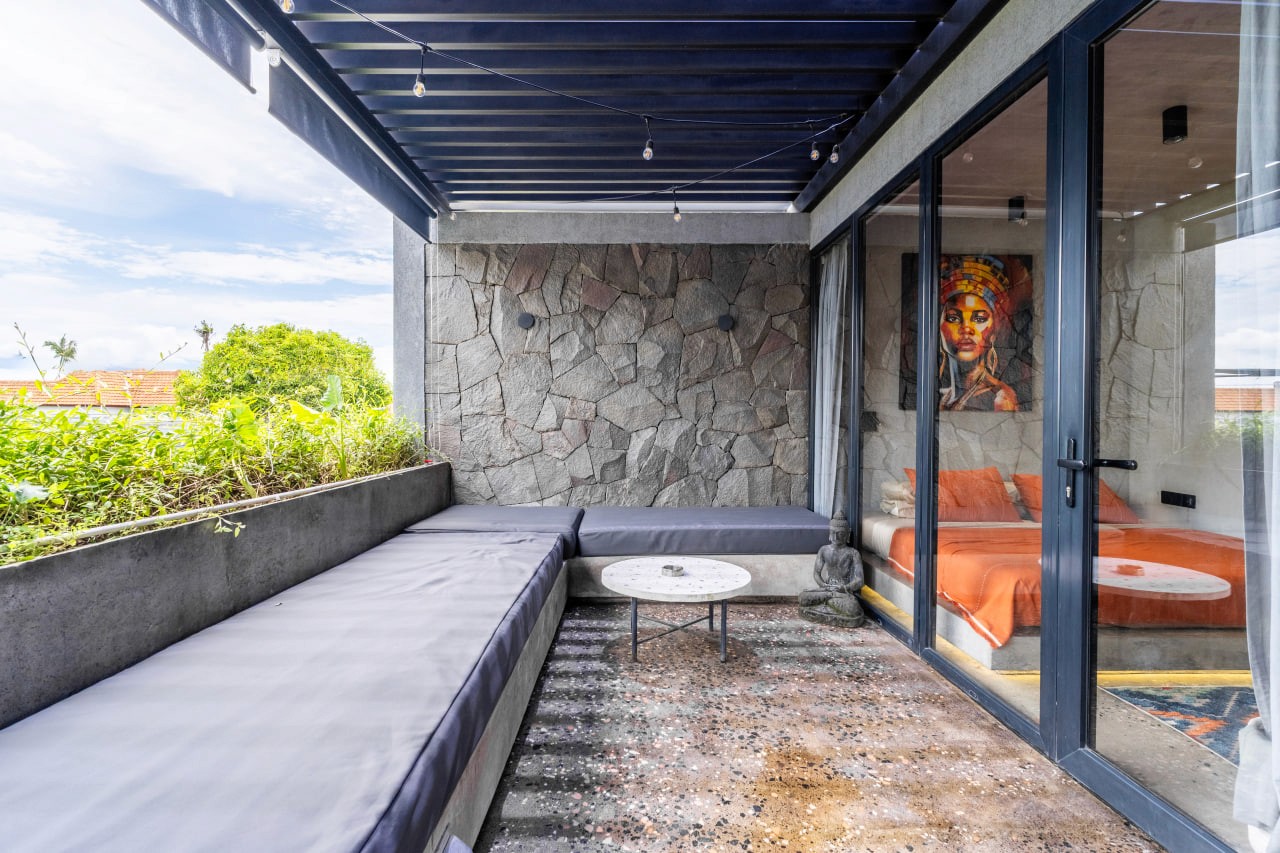 Modern stylish 4-bedroom villa in Babakan, Canggu