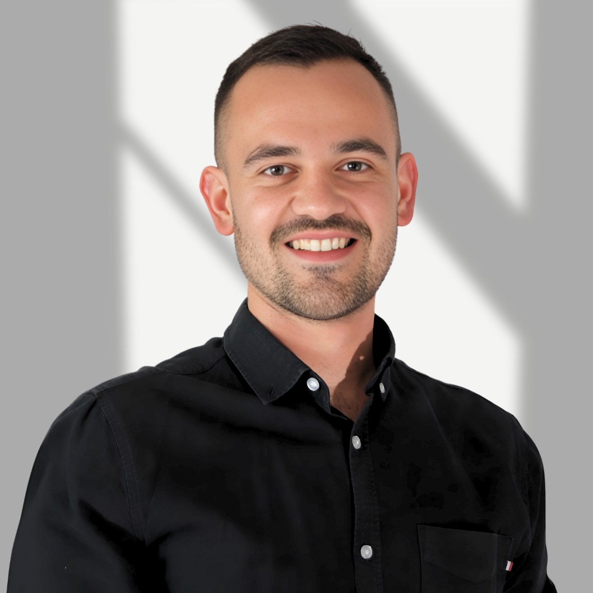 Izak, Co-Founder at Goliath