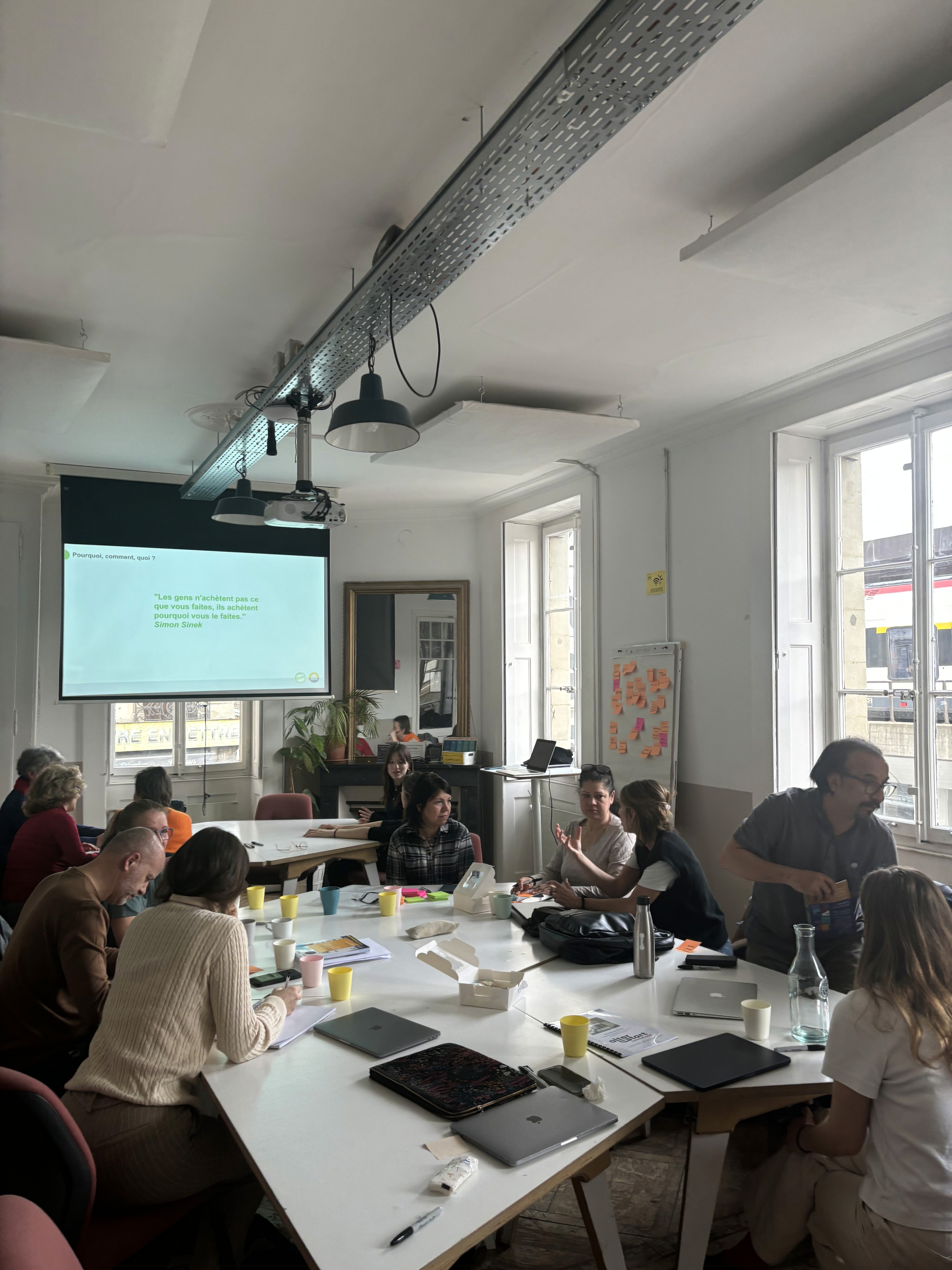 Coaching session attended by professionals