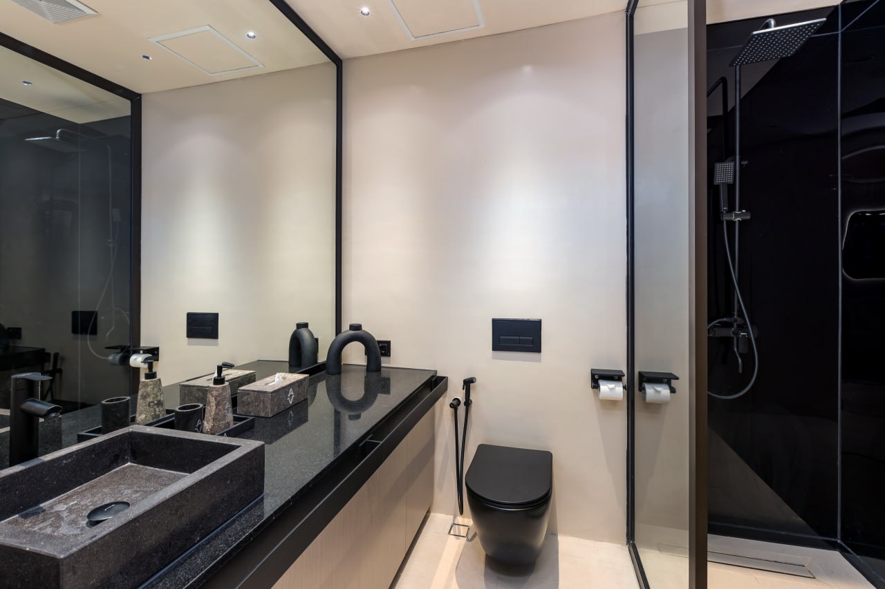 1-bedroom apartment located 5 minutes from the beach in Berawa, Canggu