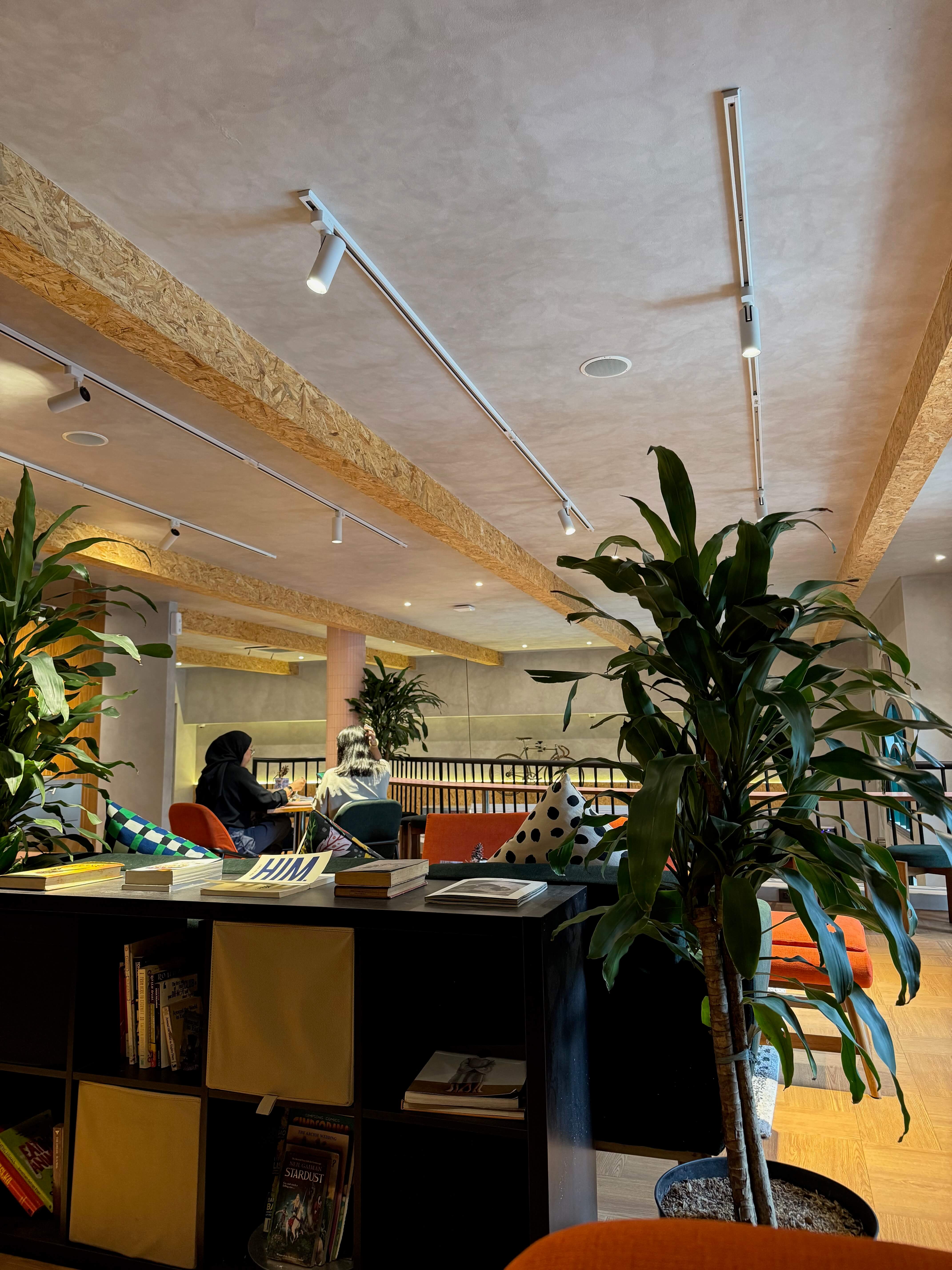 luc upstair seatings