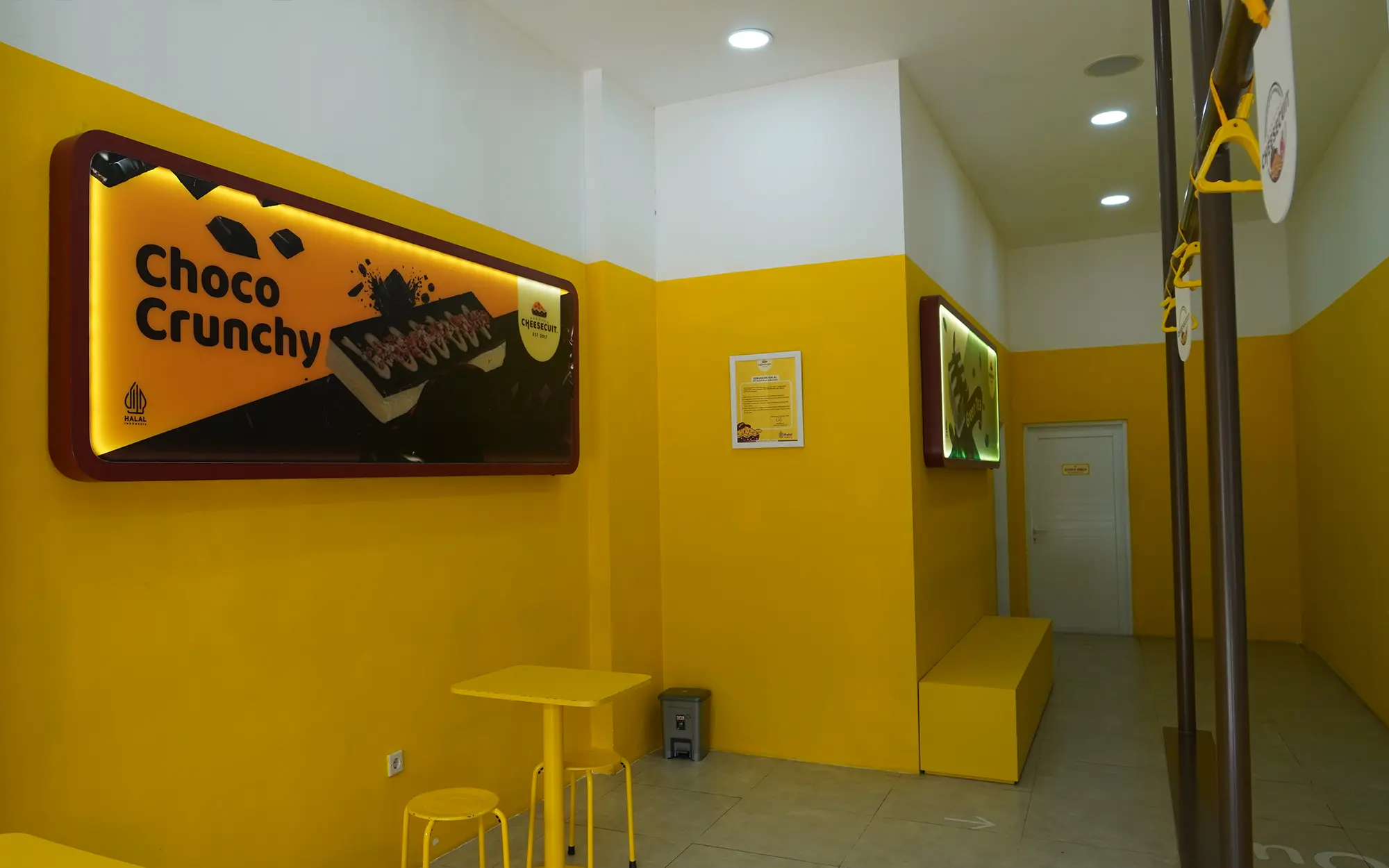 kontraktor toko oleh-oleh bandung cheesecuit