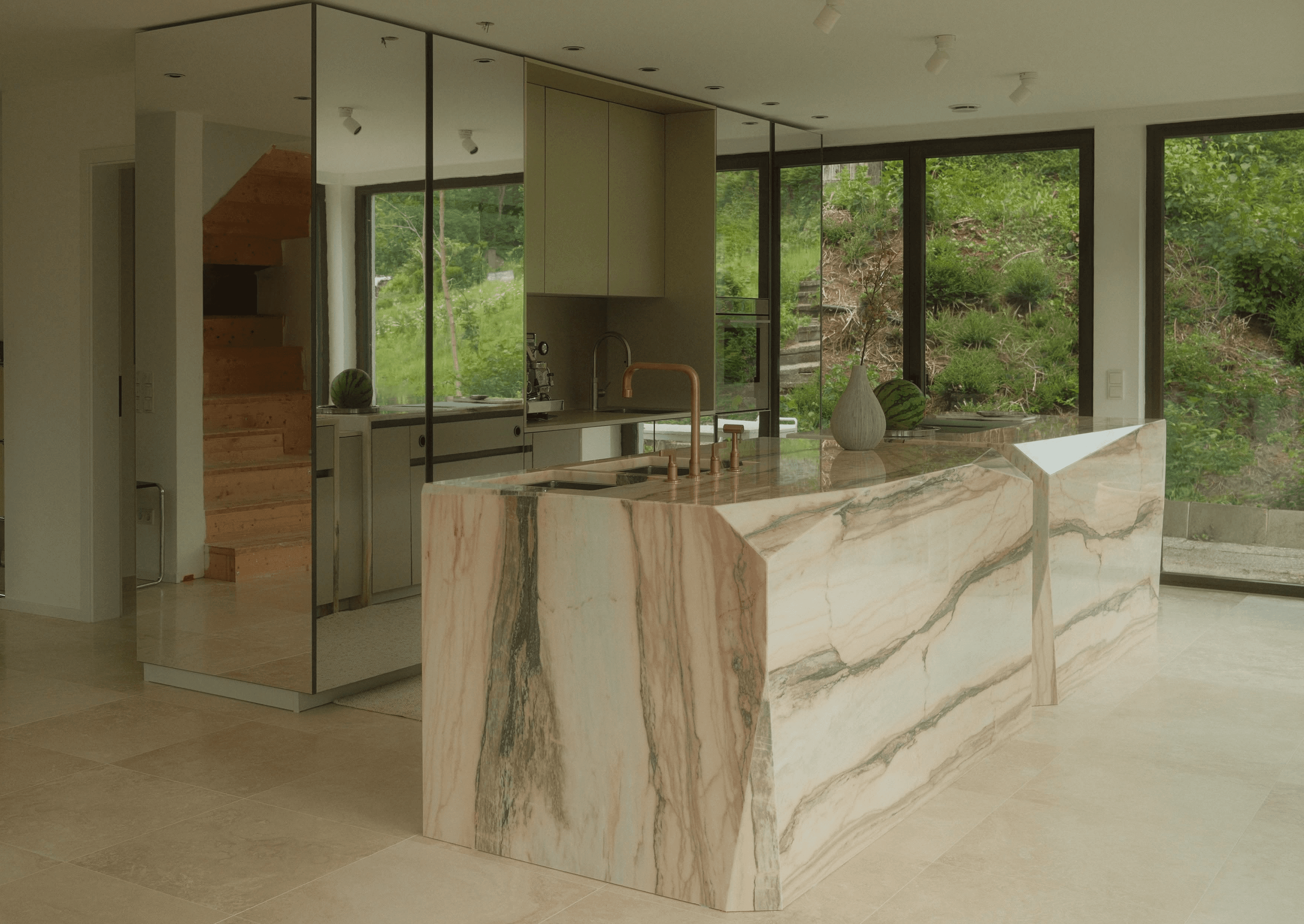 Naturstein Küche im Bodensee von Faber & Söhne Designer Küchen
