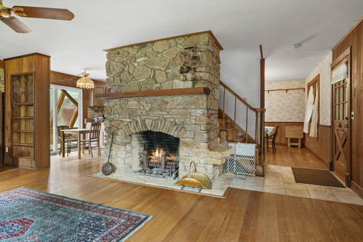 Photo 3 of 18194 Doyle Road, Watterstown
