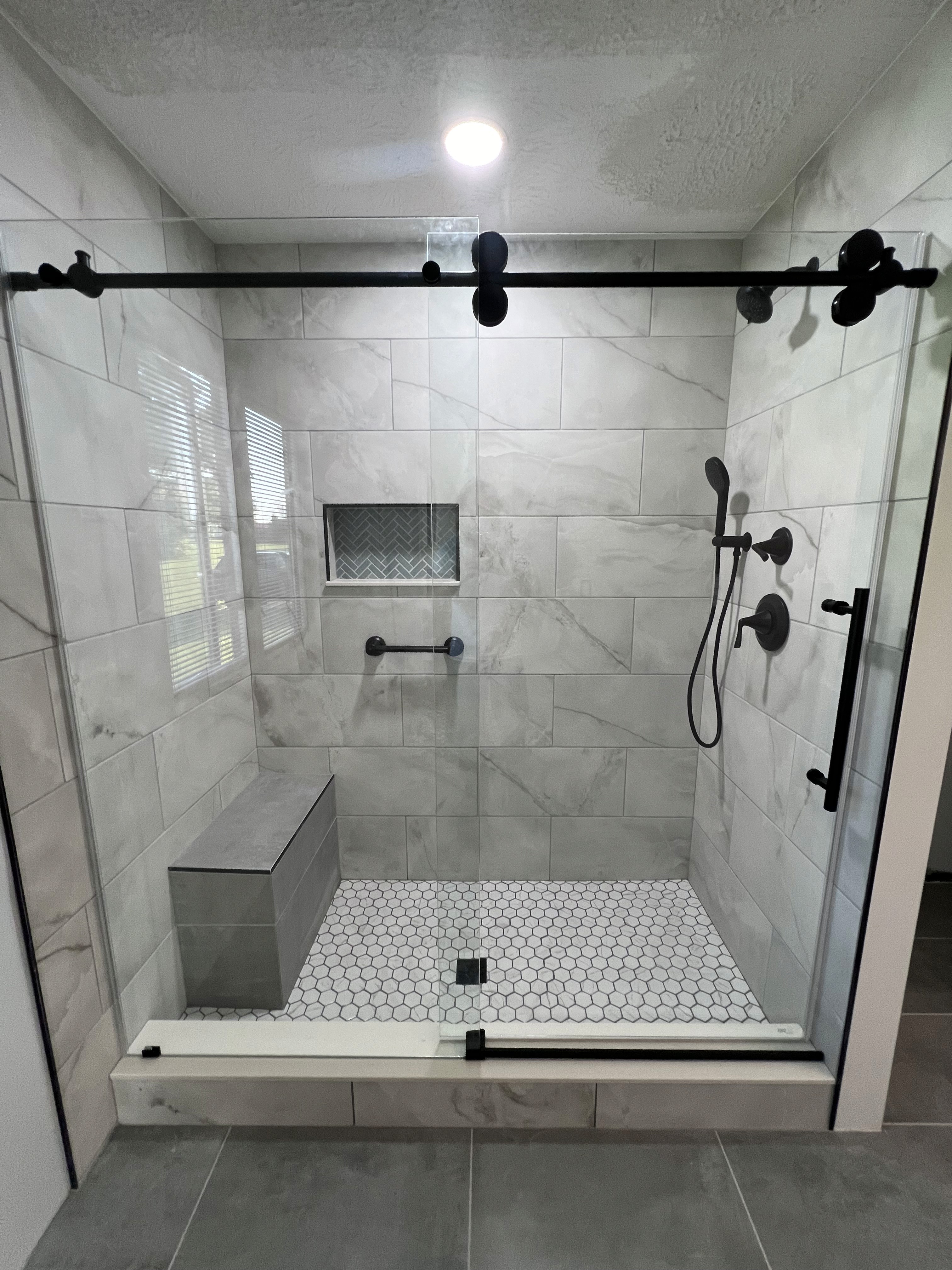 LFT Shower with Box Bench, Hand Sprayer, and Wide Niche