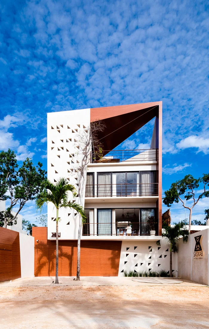 Edificio Saskab en La Veleta, Tulum, departamentos en un barrio residencial
