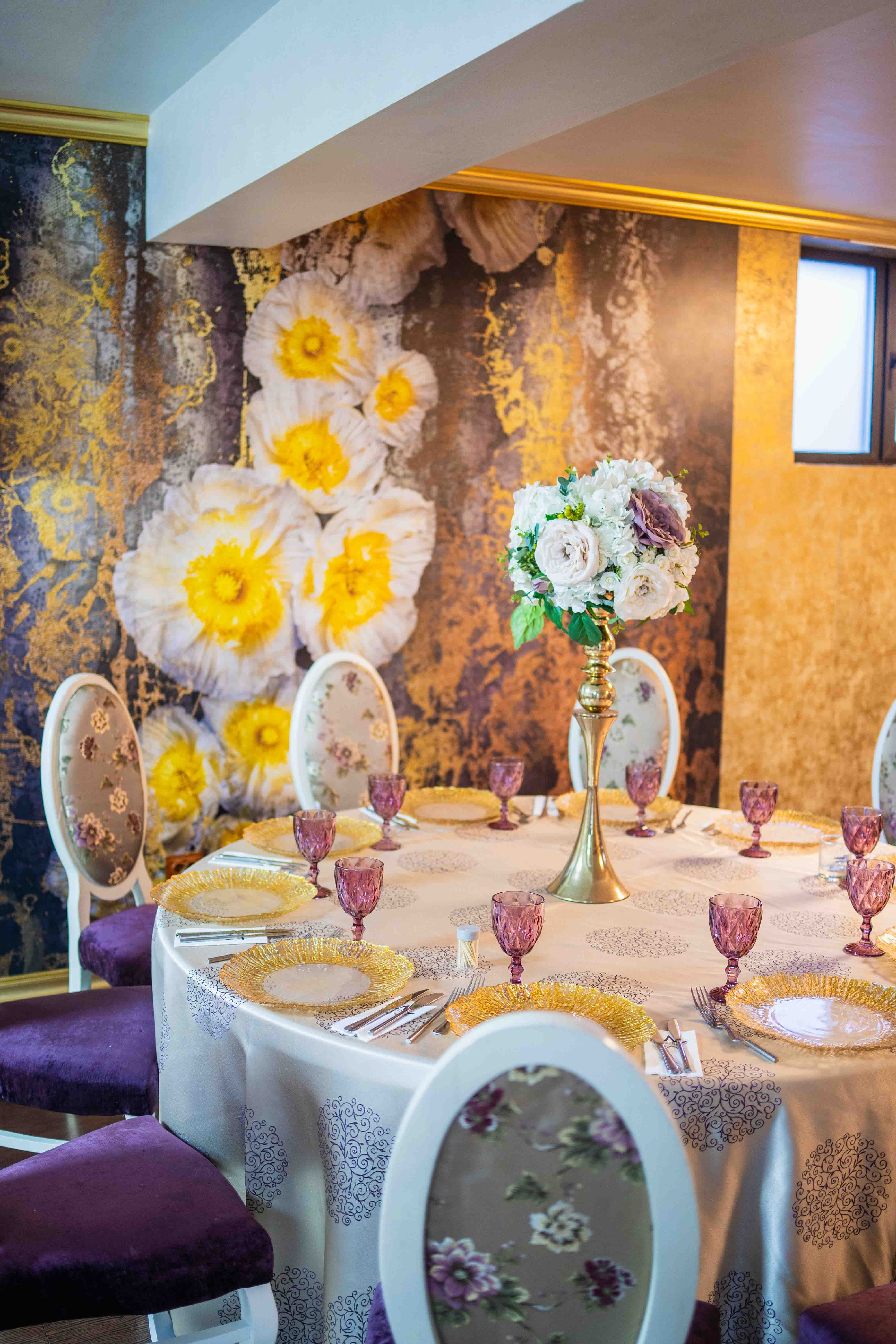 O locație relaxată și plină de stil, perfectă pentru momentele petrecute alături de cei dragi în mijlocul naturii