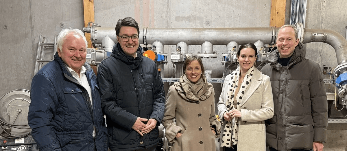 v.l.: Heiner Schönecke, Christoph Frauenpreiß (LK Cuxhaven), Dr. Cornell Babendererde (LK Harburg), Vanessa Zobel (LK Stade/Rotenburg) und der Parlamentarischen Geschäftsführer der CDU-Bundestagsfraktion Dr. Hendrik Hoppenstedt