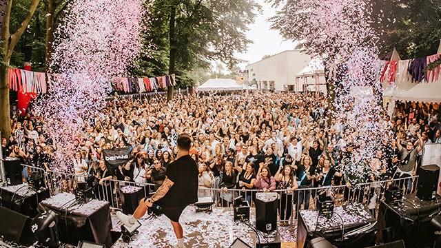 Crowd vor der Bühne