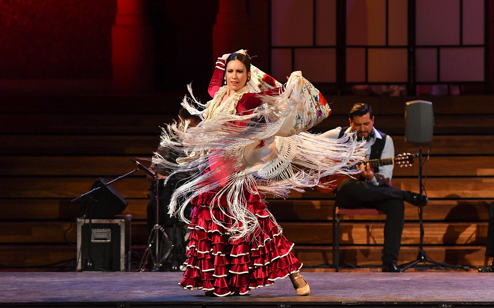 Bailarines de flamenco actuando en el Palau de la Música Catalana, Barcelona.