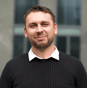 Hadis Djeladini – Offizieller telc-Prüfer · FIDE-geschult