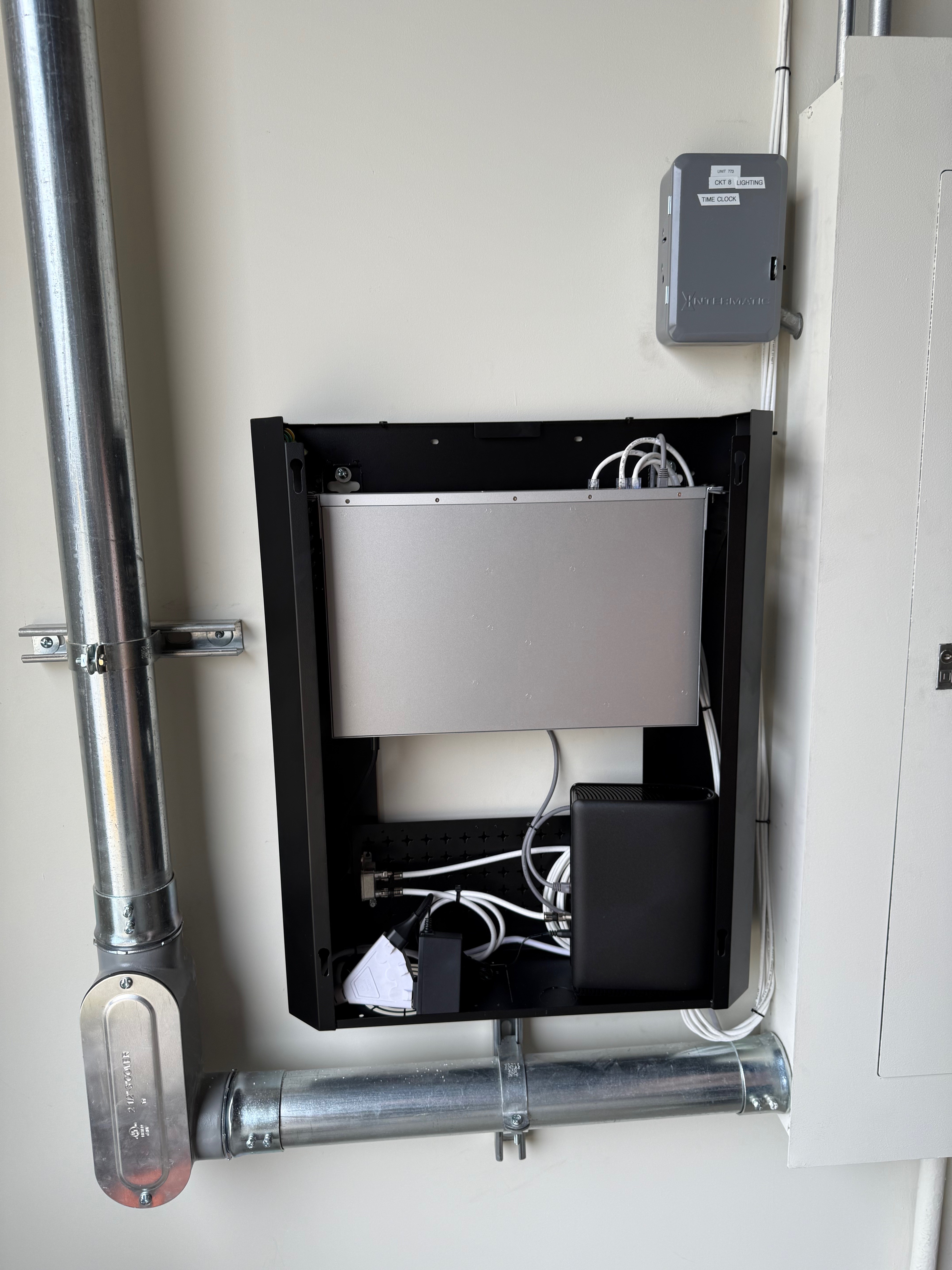 Residential automation installation
