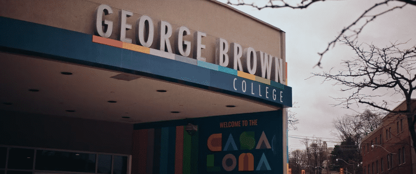 Man wearing VR glasses