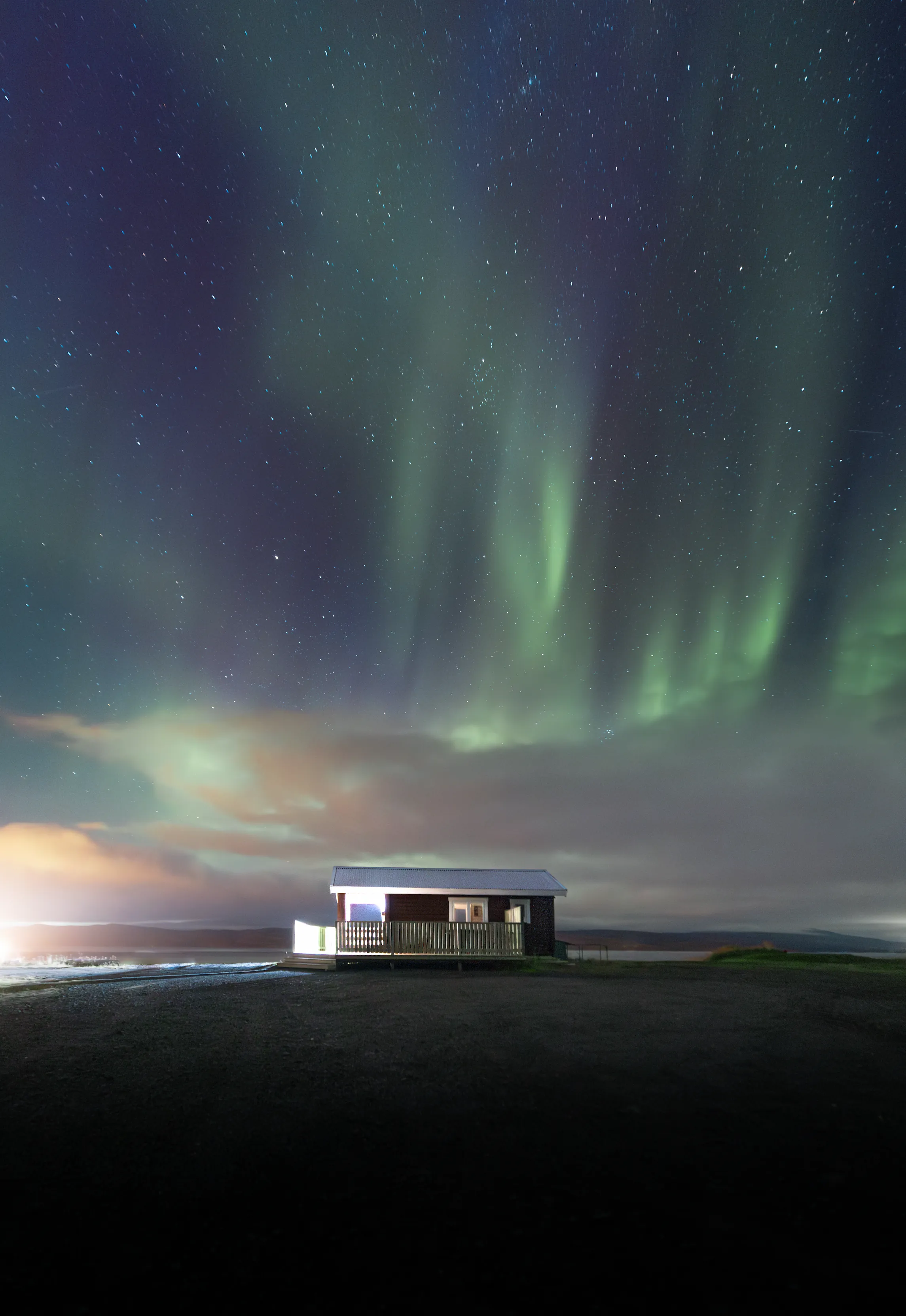Man wearing VR glasses