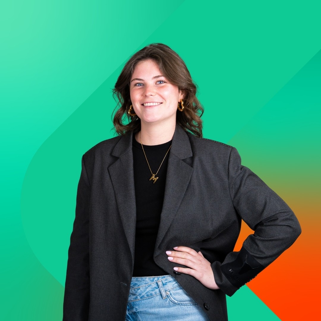 Jeske, Contentspecialist bij Left Lane, zakelijke profielfoto op kantoor in Den Bosch