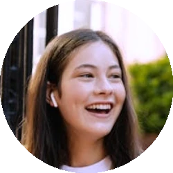 Young woman testimonial image