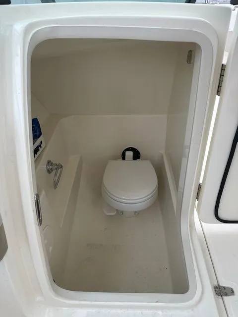 Boat thumbnail 13