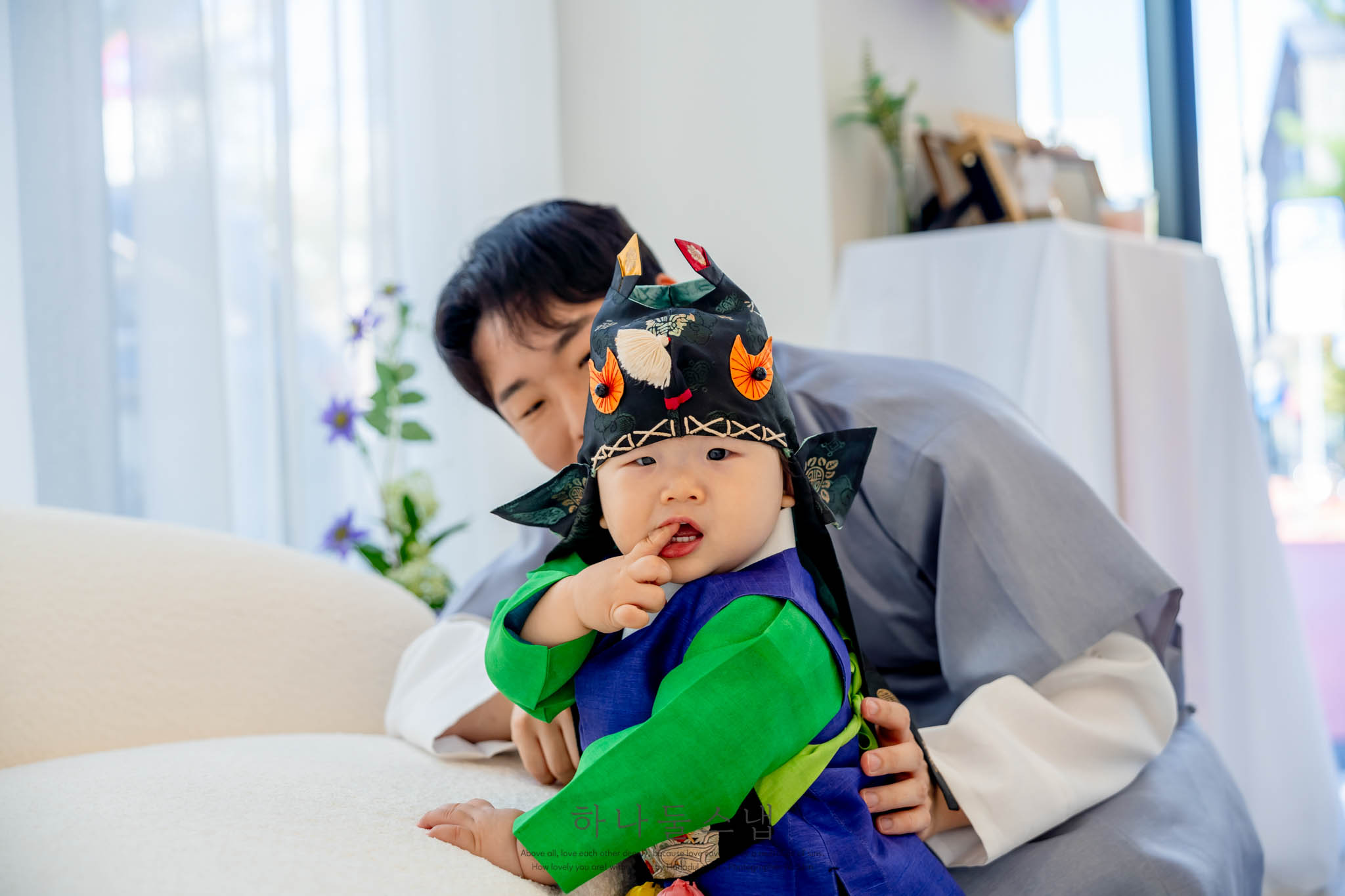 동탄 13월 추억을 담다 돌잔치 스냅 후기 | 하나둘스냅이 담아낸 전통의 미학과 가족의 온기