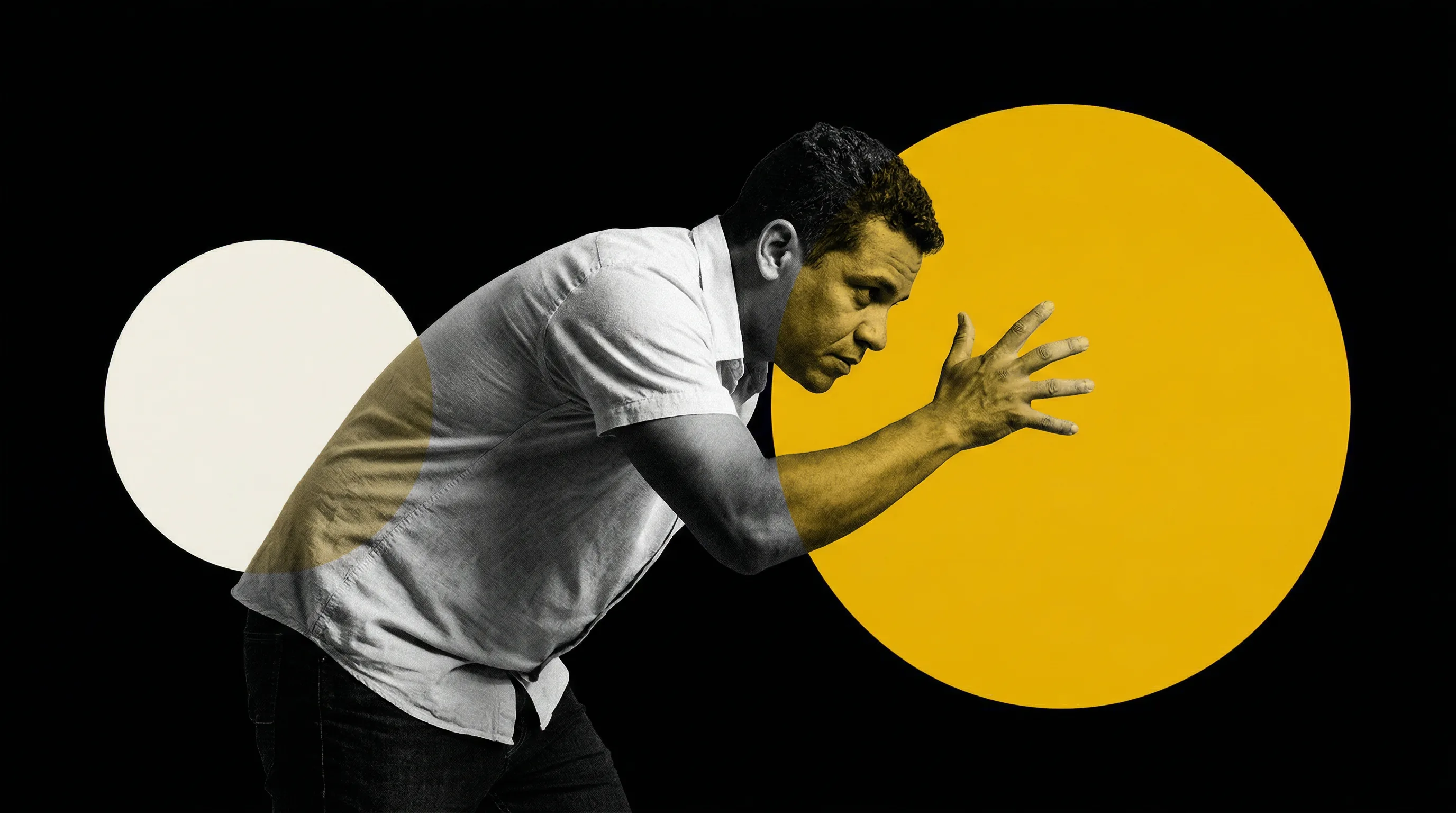 Colagem editorial sobre o peso das expectativas externas e sua influência na identidade