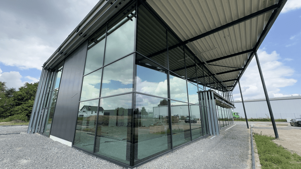 KW Glasbau Projekt Schüco Fassade