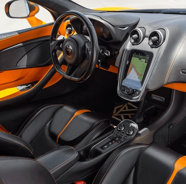 Mclaren 720S Spyder