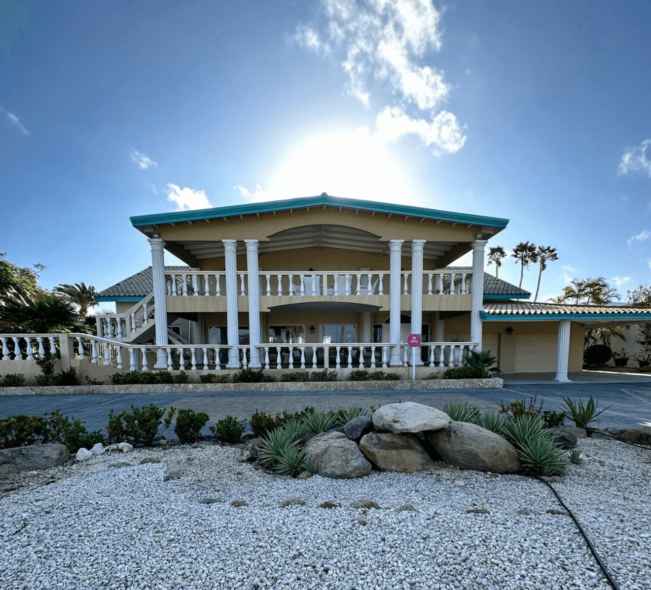 Malmok Estate house aruba before remodel