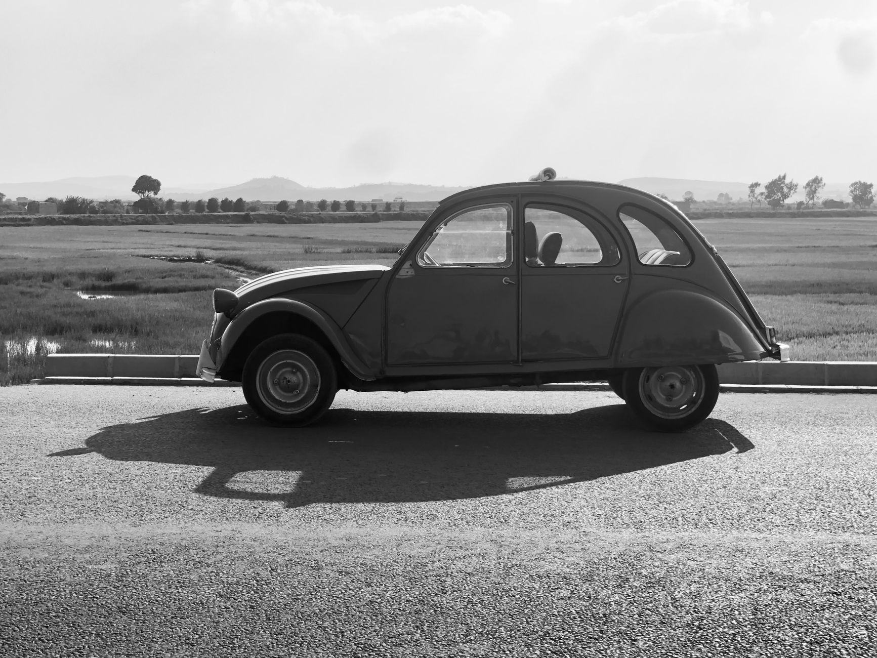 Novo Citroën 2CV Elétrico: A Volta do Ícone Popular com Preço Imbatível
