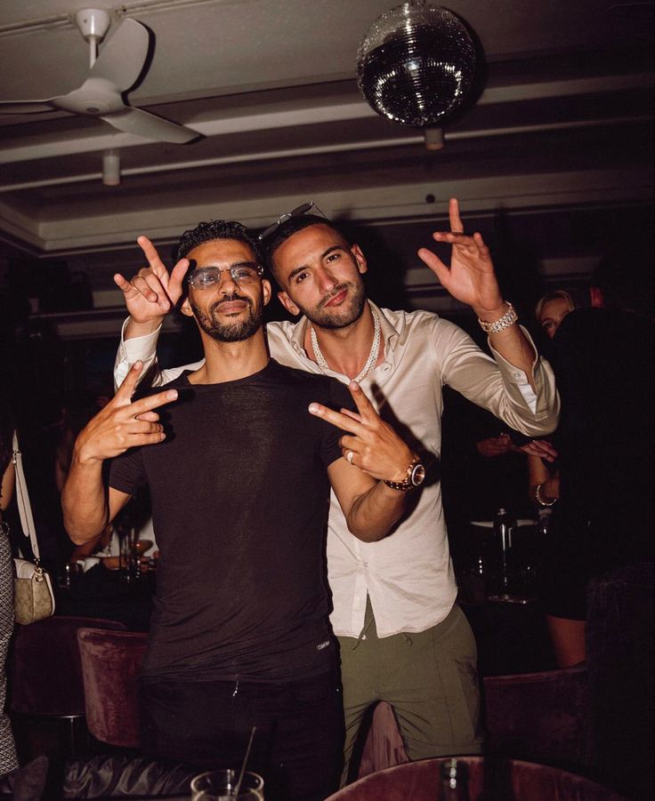 Paramaribo Suriname Club Quote Party Crowd