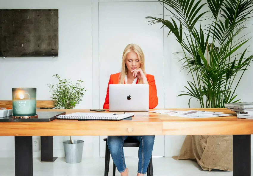 Kim są wirtualne asystentki i co robią?