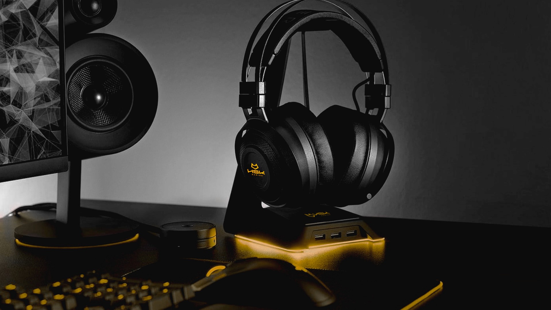 Project showcase laptop mockup