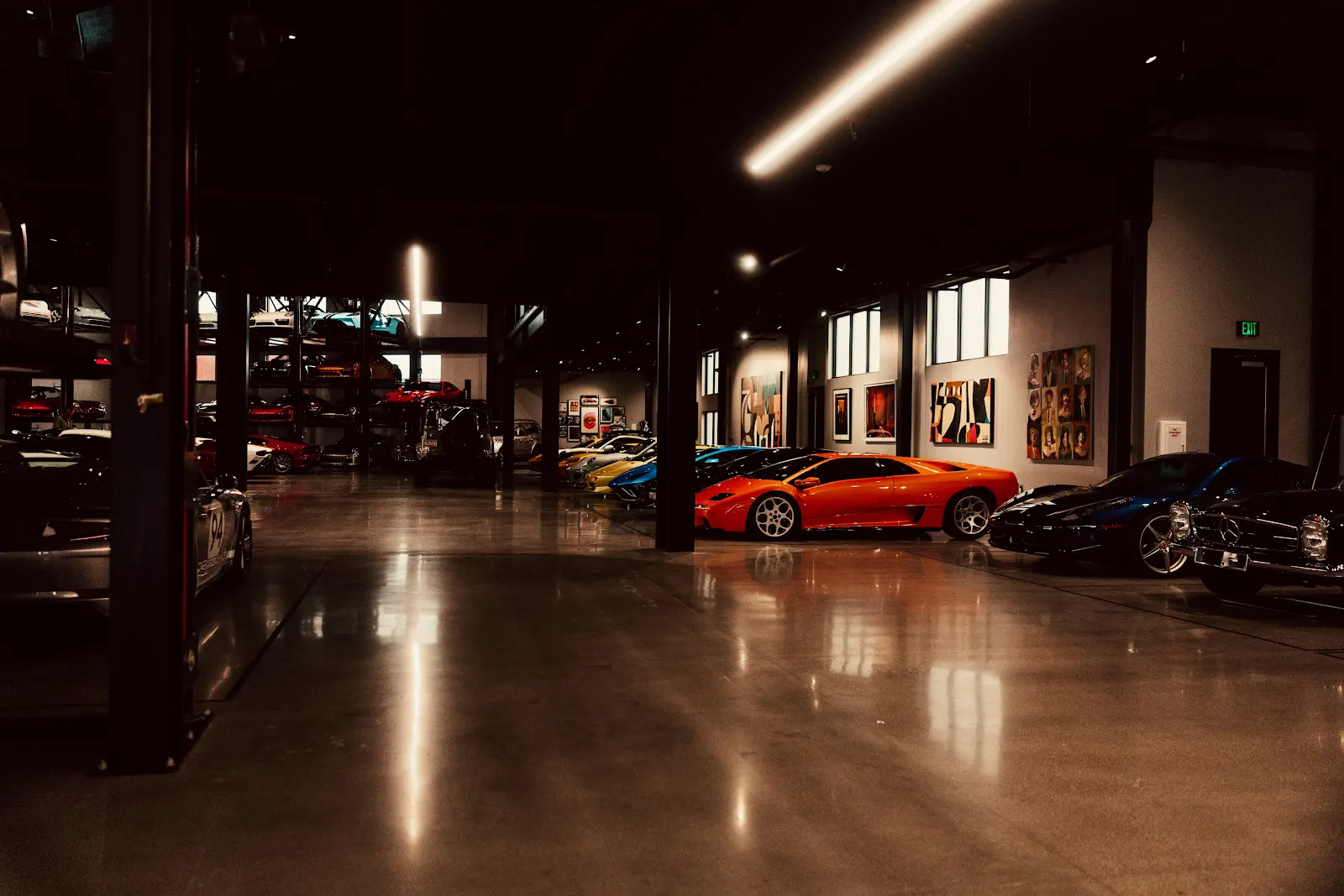 WAREHOUSE MOTORCLUB — image 40 of 49