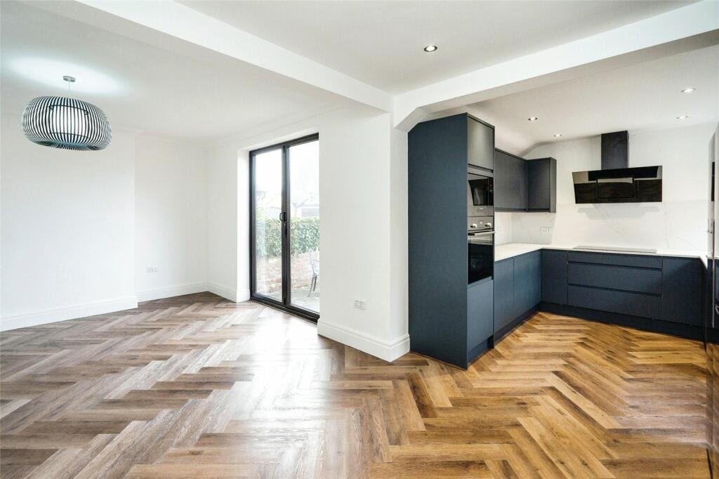 Image of a kitchen renovation.