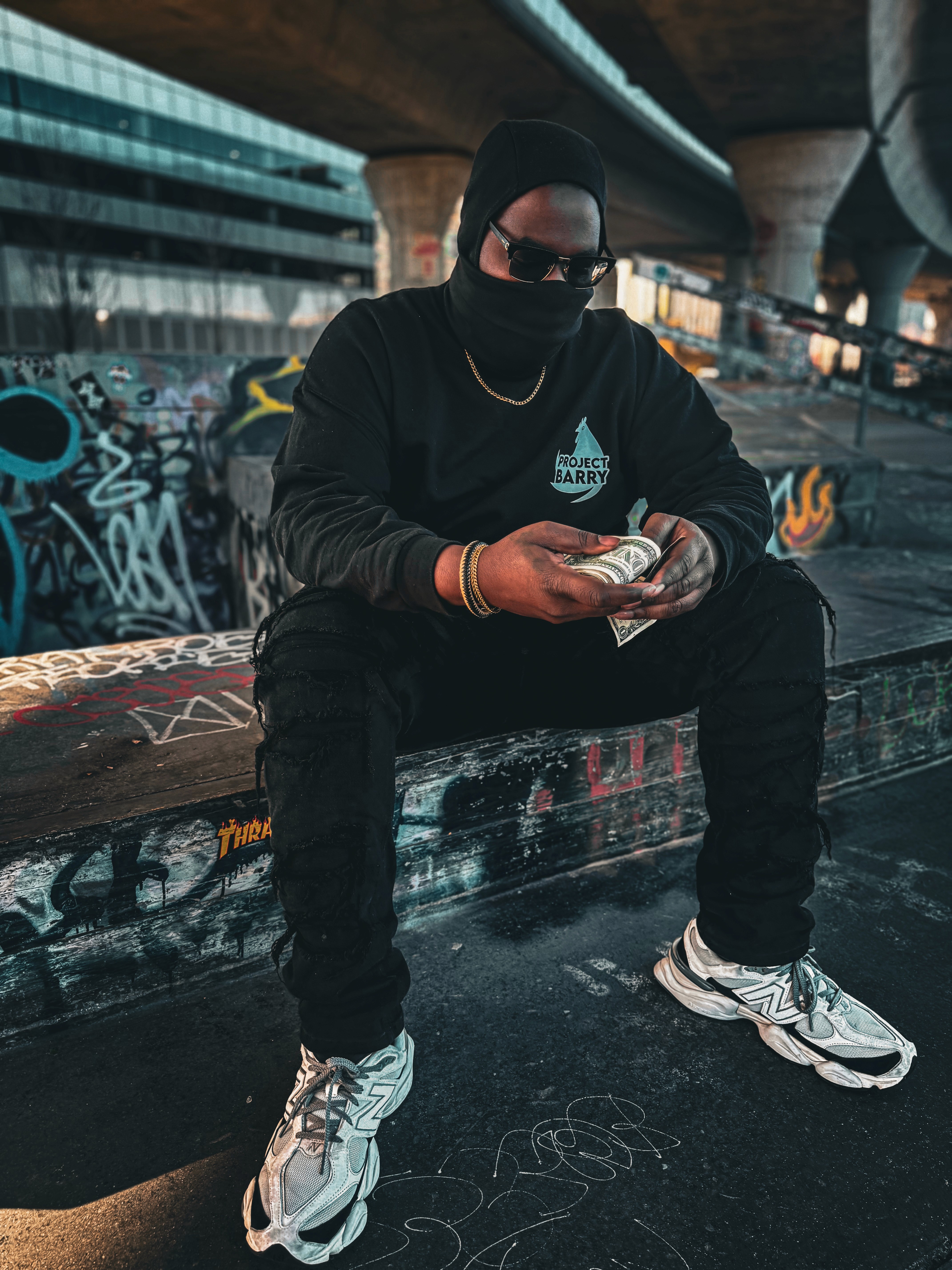 image of a chubby lady doing squats