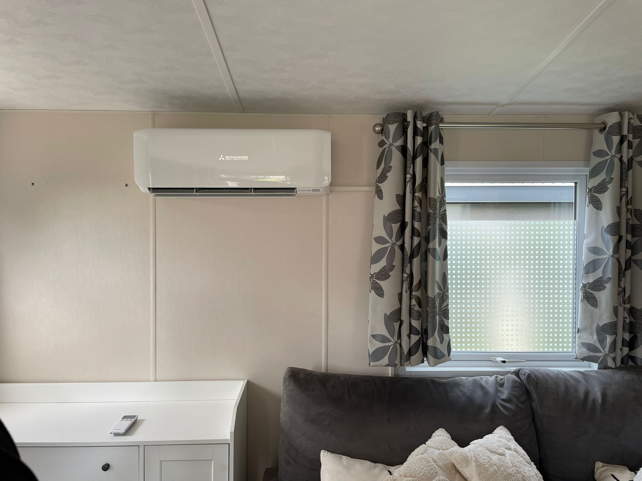 Deze bungalow is voorzien van een multi split airco