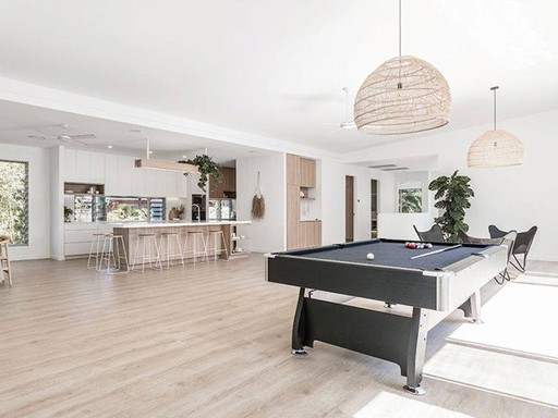 high end painting by luxury home in australia by smooth lines painting