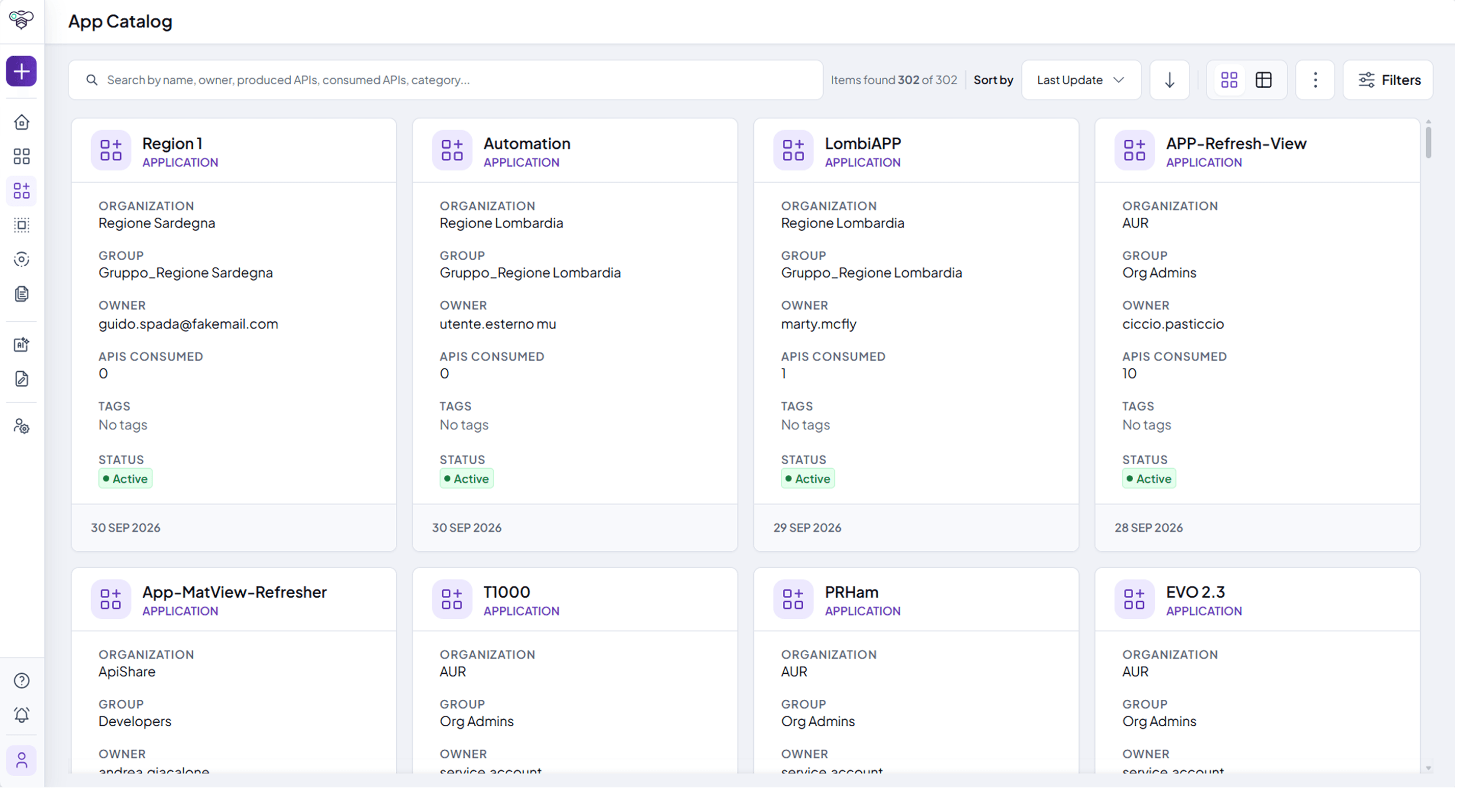 App Catalog listing the registered applications with organization, owner, APIs consumed and status