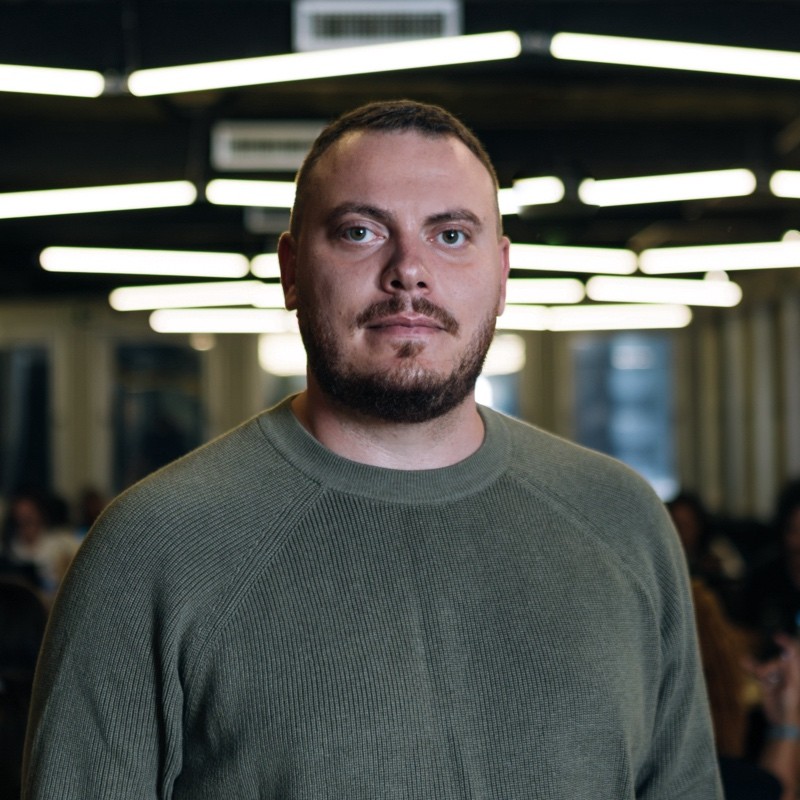 Silas Colombo é CCO e fundador da MOTIM