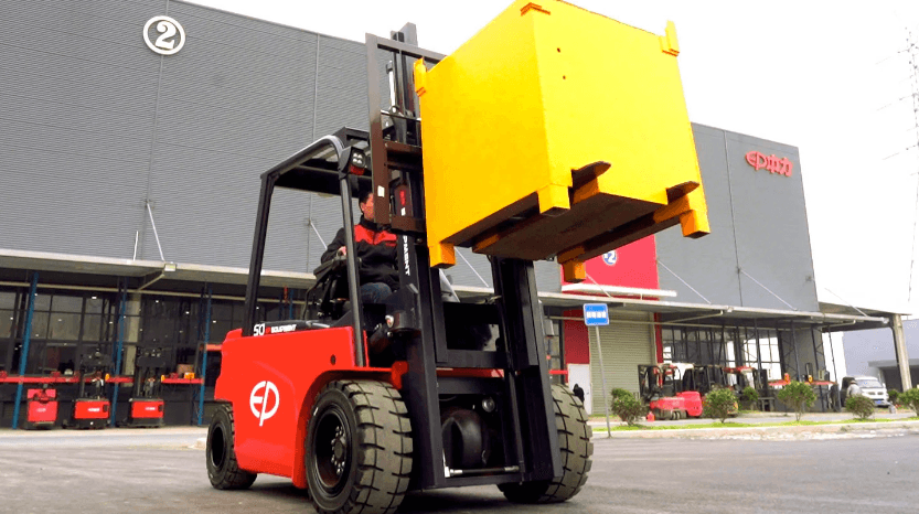 short term forklift truck hire solutions stacatruc